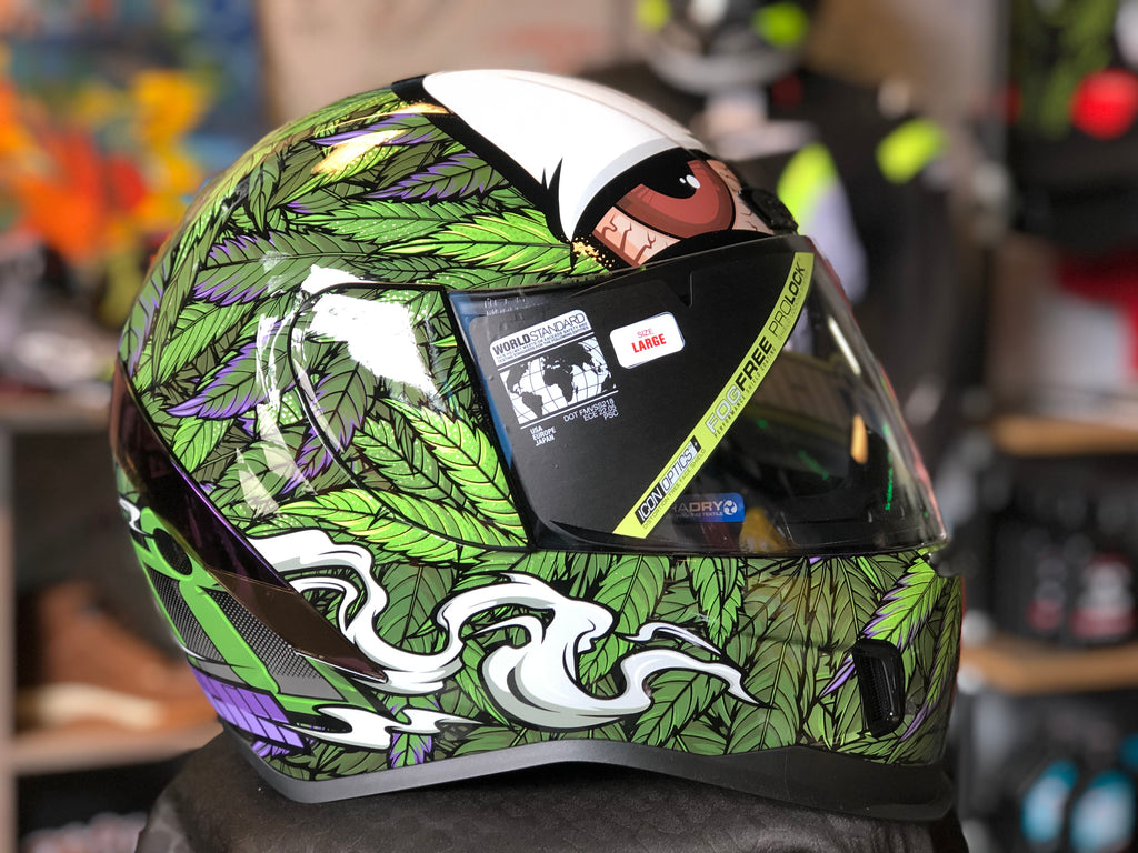 icon 420 helmet Airform Hippy Dippy Motorcycle & Visor - Icon - Injection Moulded Polycarbonate Shell - Anti-Fog Visor - Internal Sun Visor When deciding on a new helmet and safety is your top priority you cannot go wrong with a full face helmet Icon Domain Lucky Lid 4