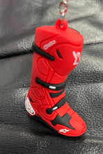 KEY FOB ALPINESTARS NEW TECH 10 BOOT KEYCHAIN