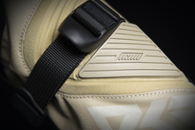 GLOVE RAIDEN DKR TAN